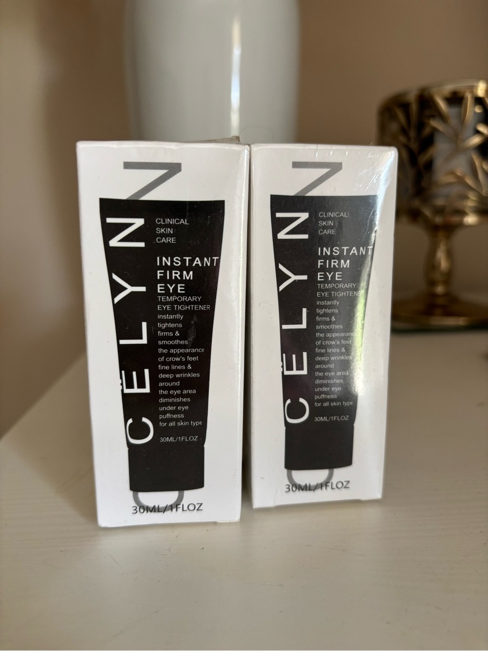 Celyn Instant Firm Eye Serum - White